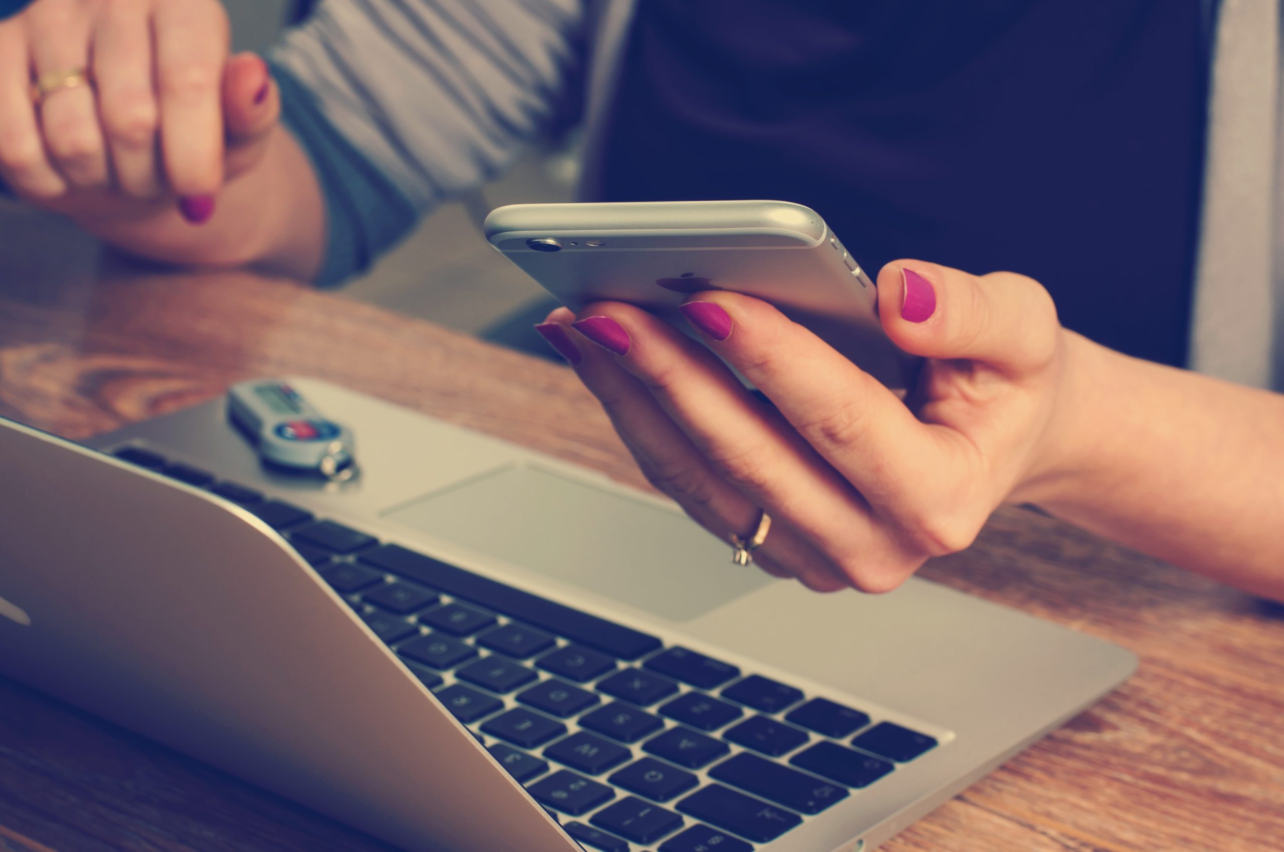 firmbee-com-SpVHcbuKi6E-unsplash Leveraging New Tech to Engage the Next Generation of Donors